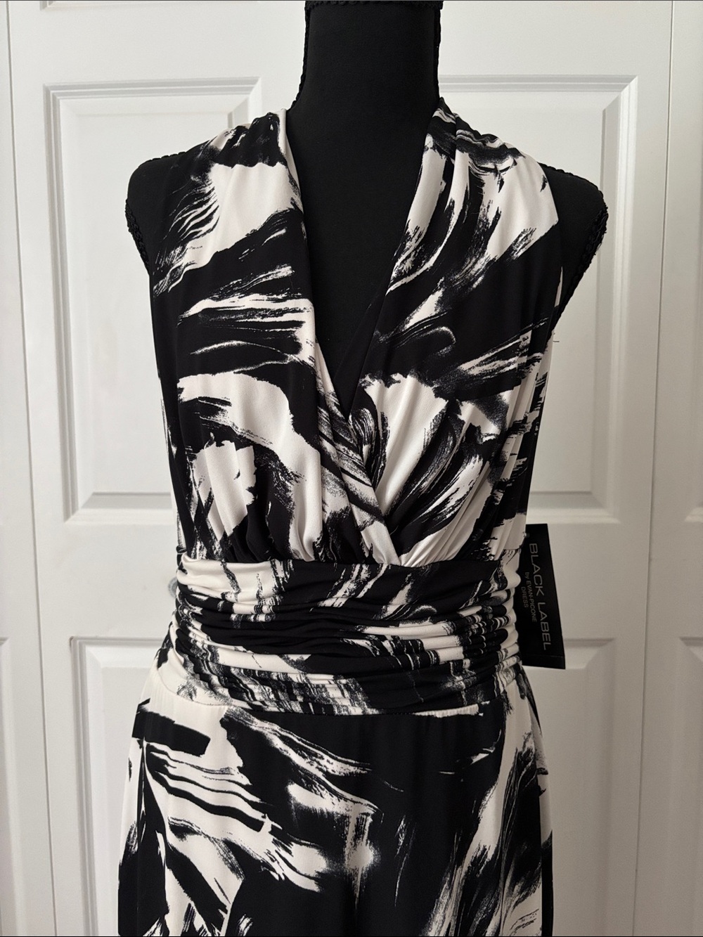 Black Label Black and White Halter Midi Dress - Picture 2 of 10